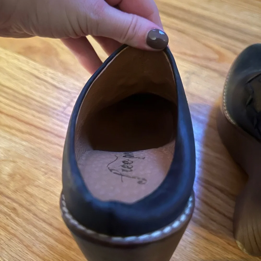 Women's Black Free People Leather Wedge Clogs - Picture 5 of 7